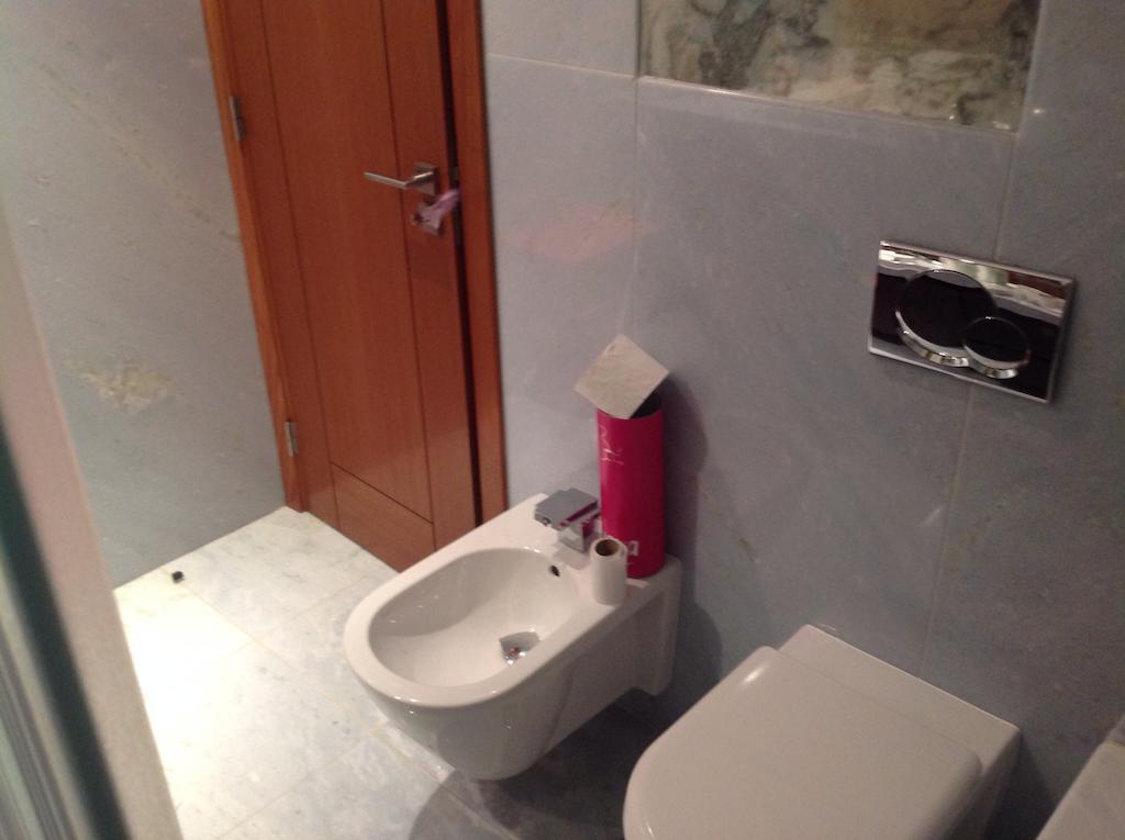 Canas Guest House In Lisboa Стая снимка